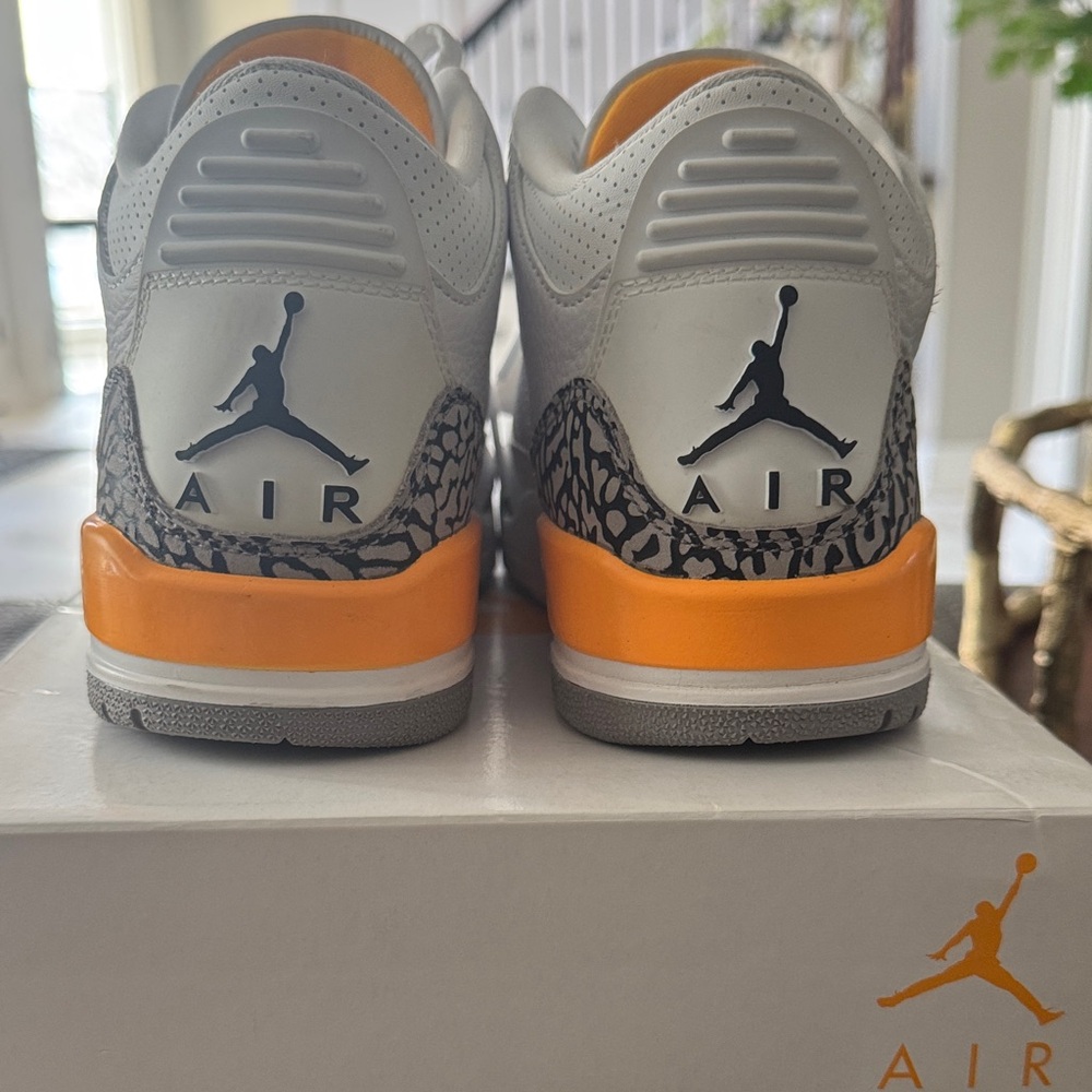 Nike White & Orange Retro Basketball Sneakers with Elephant Print - Picture 5 of 5